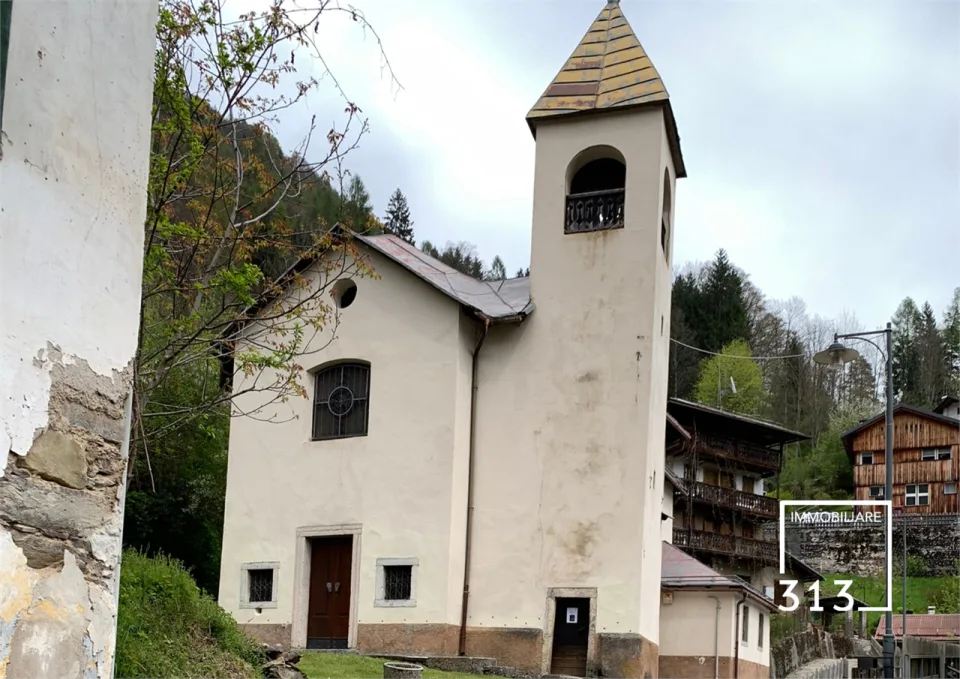 Calalzo di Cadore Casa singola su più piani con giardino privato – Foto 19 di 24