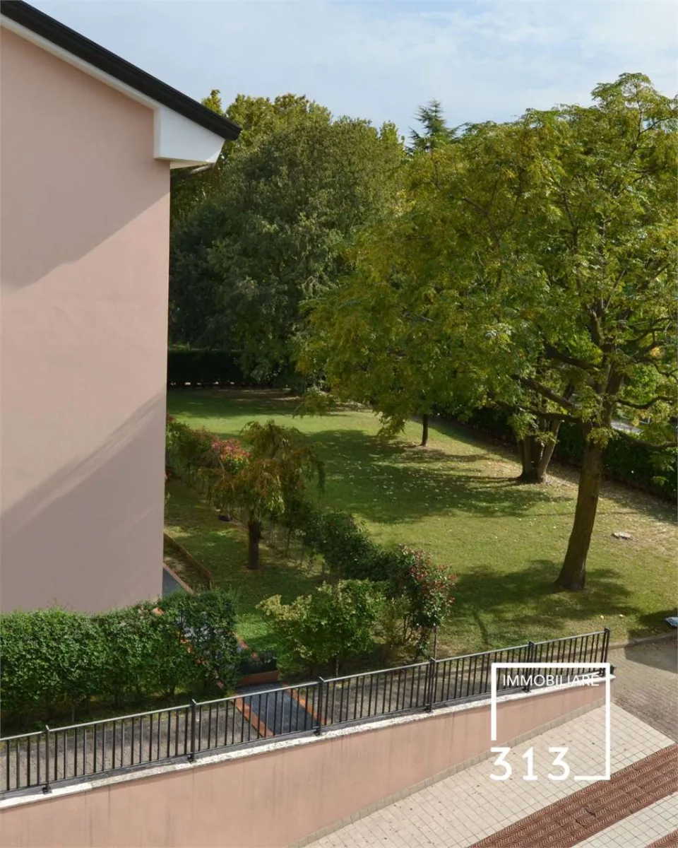 GAZZERA appartamento 2 camere 2 bagni classe D – Foto 30 di 36