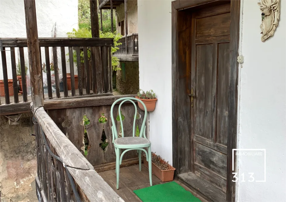 Calalzo di Cadore Casa singola su più piani con giardino privato – Foto 3 di 24