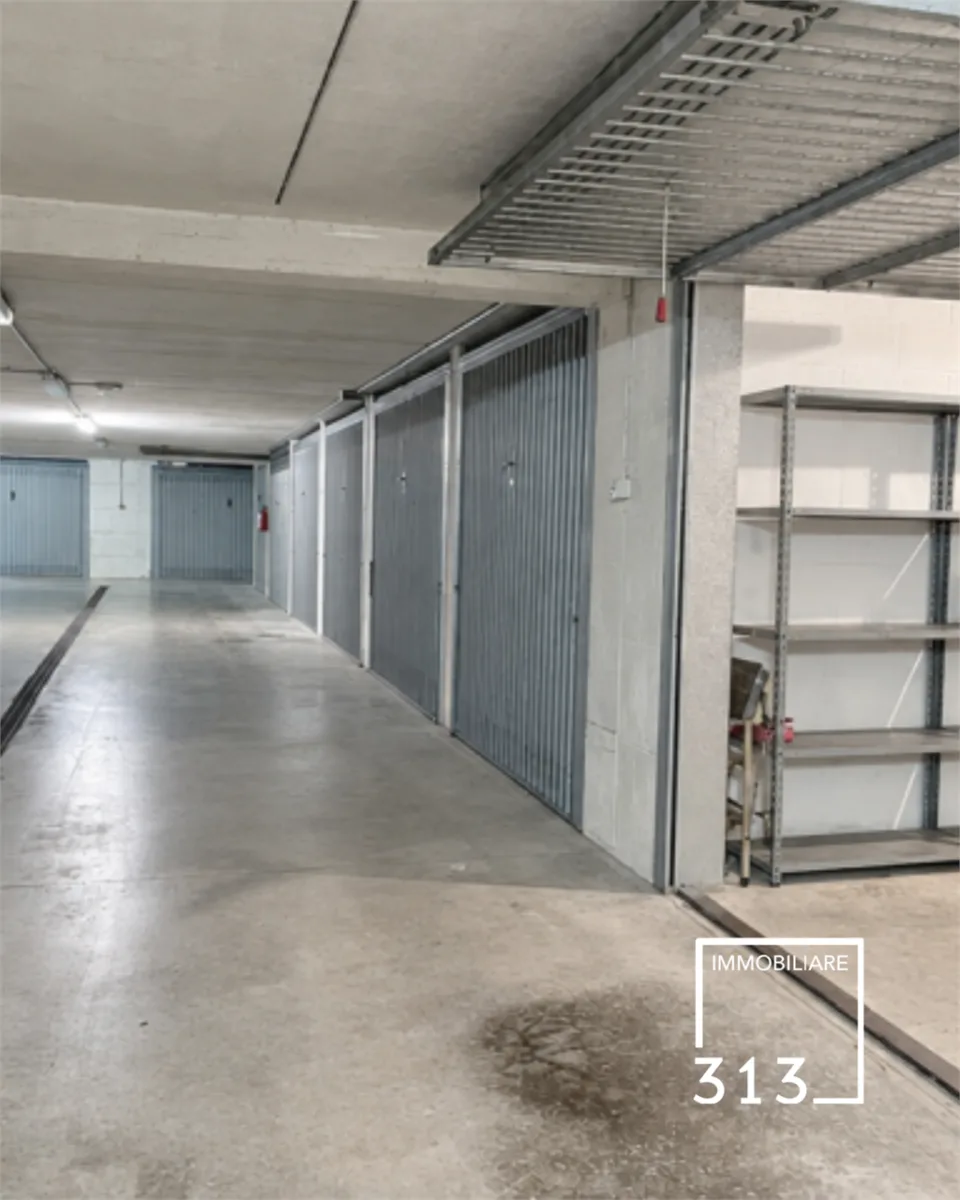 Favaro Veneto Garage di facile manovra – Foto 4 di 6