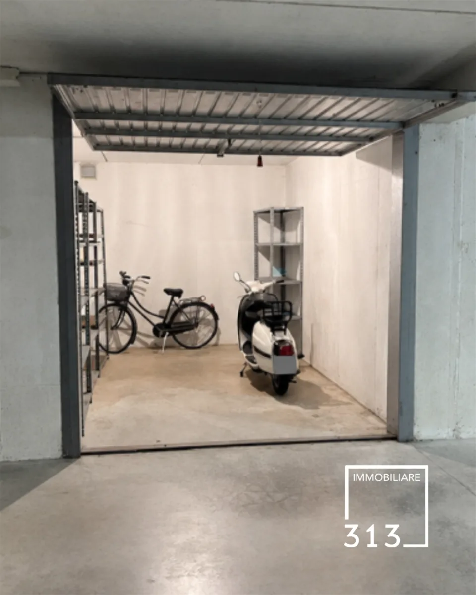 Favaro Veneto Garage di facile manovra – Foto 3 di 6